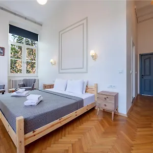 Otel Cezayir, İstanbul